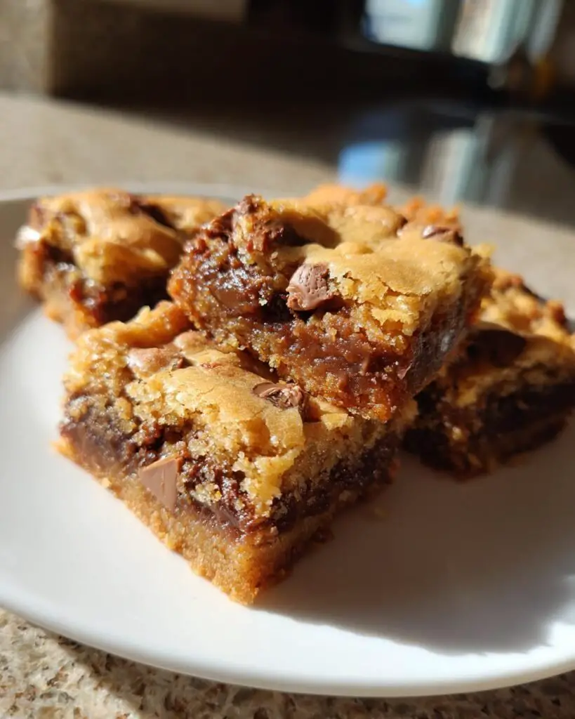 Butterscotch Toffee Cookie Bars – Gooey, Crunchy Perfection