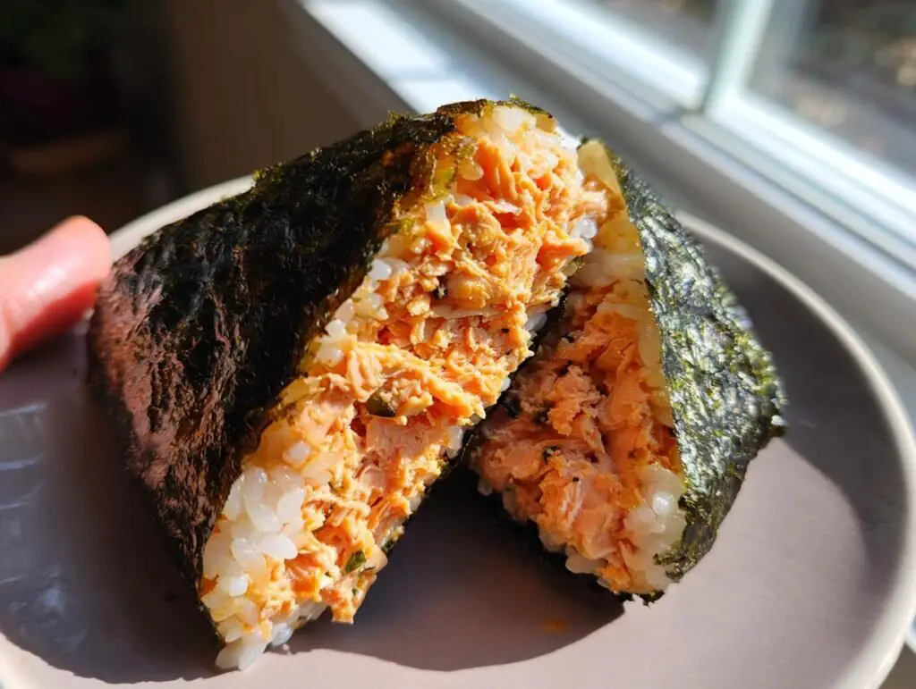 Easy Japanese Tuna Onigiri