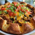 Easy Crescent Roll Taco Ring: Fun, Customizable, & Perfect for Dinner or Game Day!